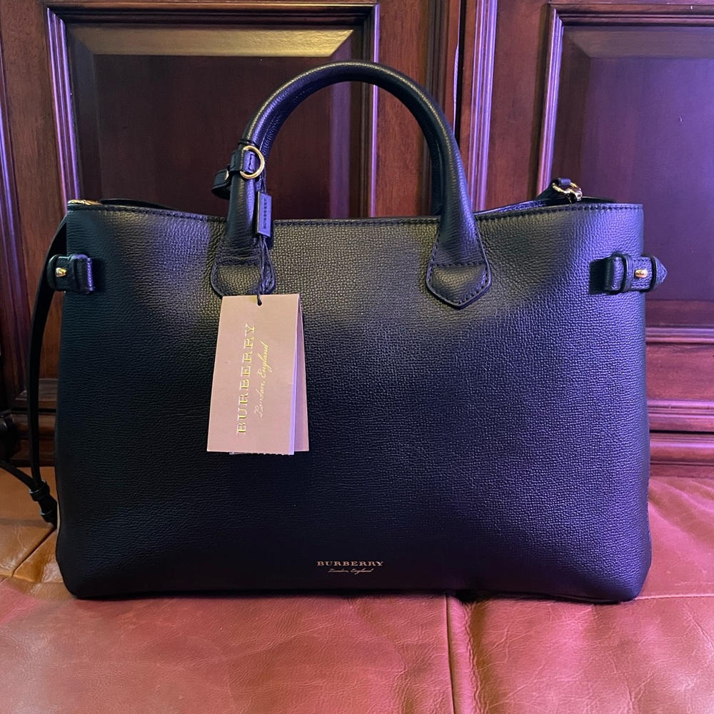 Burberry Banner Tote House